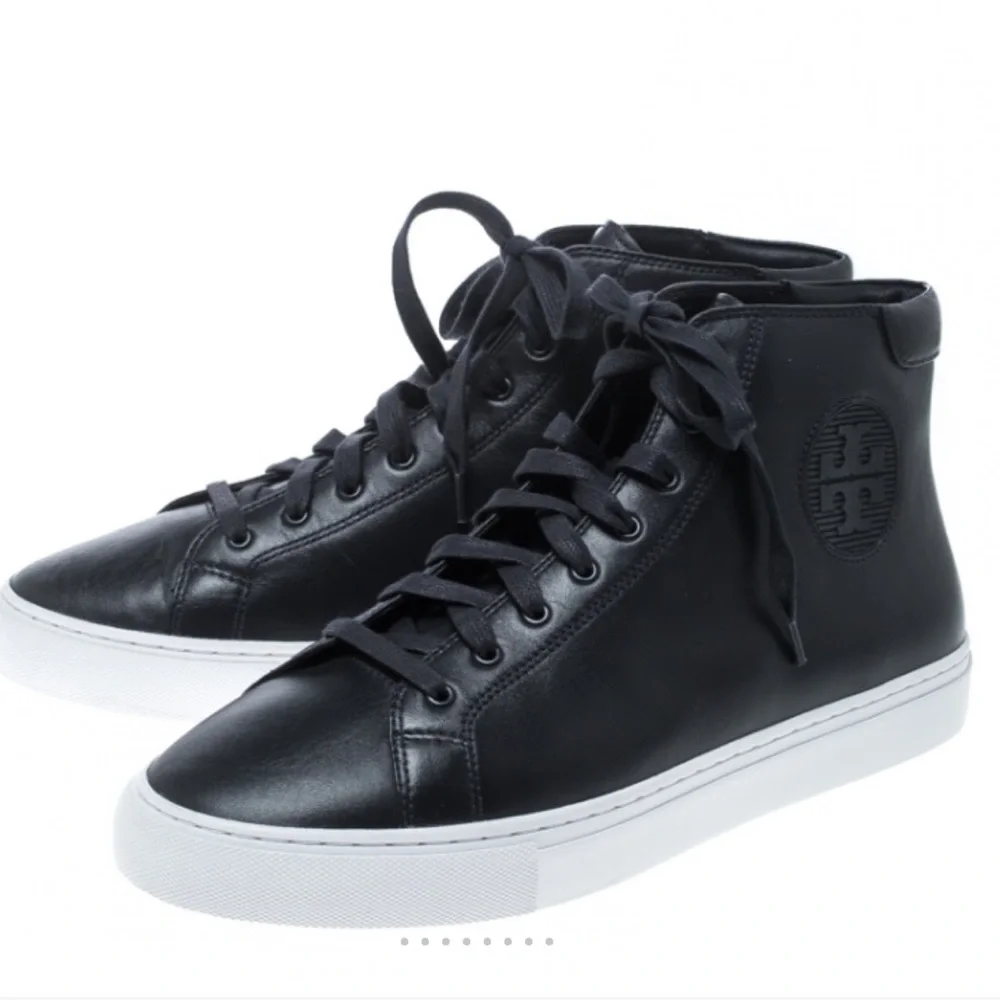 Tory Burch Navy High-Top Nola leather Sneakers Lace up white soles Sz‎ 10